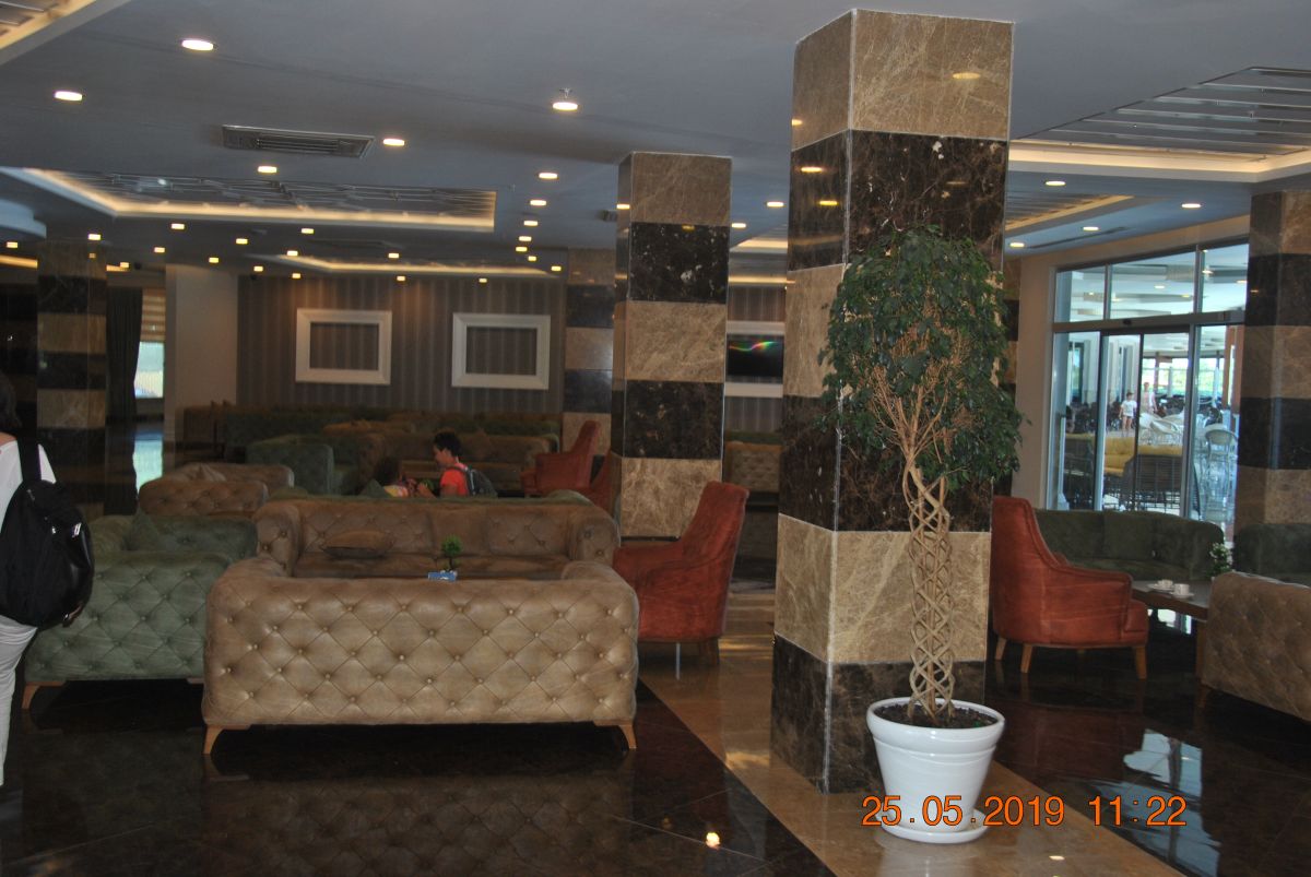 imagini hotel LONICERA RESORT